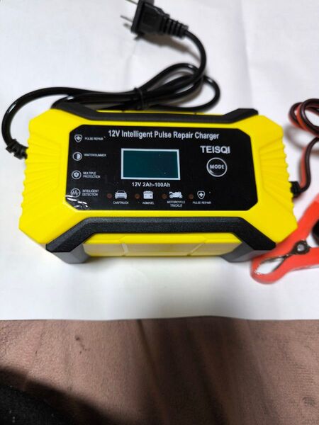 バッテリー充電器 12V 6A パルス充電修復 バイク 自動車 全自動バッテリーチャージャー 新品未使用品 在庫有りすぐ発送