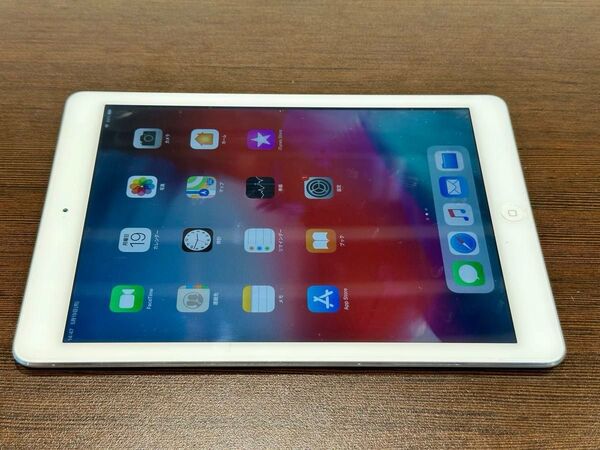 Apple iPad Air Wi-Fi 16GB MD788J/A シルバー