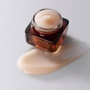 ESTEE LAUDERアドバンスナイトリペア