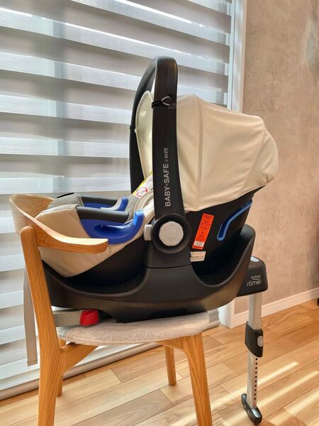 Britax Rmer BABY-SAFE 2 i-Size シート&ベース チャイルドシート