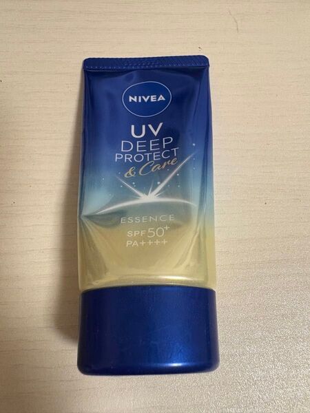 ニベアUV ディープ プロテクト&ケア エッセンス SPF50+ PA++++