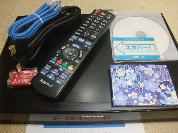 Panasonic TZ-WR320P 正規品ICカードとスカパーカード2枚付 全視聴 万一視聴出来なくなっても安心 320GB