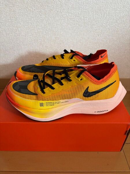 新品未使用 25,5センチナイキ ズームXヴェイパーフライ ネクスト% 2 スニーカー NIKE
