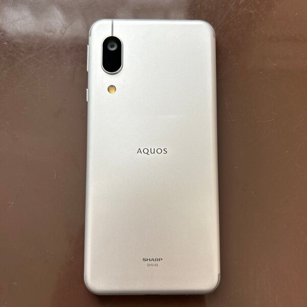 AQUOS sense3 basic SHV48 シルバー