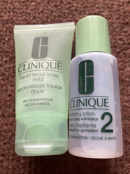 CLINIQUE 拭き取り化粧水 クラリファイングローション2 と洗顔料 サンプルサイズ