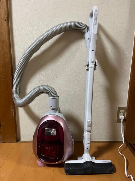 TOSHIBA 東芝 VC-PF9-P 紙パック式掃除機 2018年製