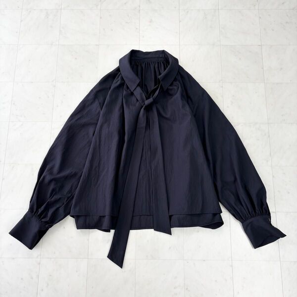 NOBLE★美品★ギャザーボウタイブラウス