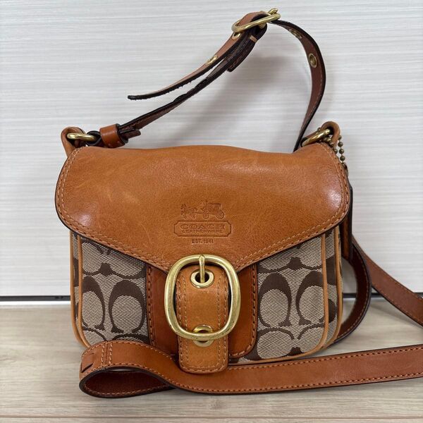 COACH コーチ シグネチャー ショルダーバッグ キャンバス レザー 斜め掛け ブラウン系