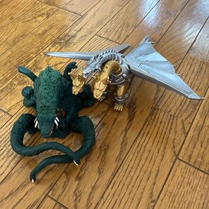 キングギドラ&ビオランテ フィギュア 2体セット