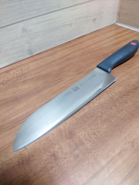 ツヴィリング ヘンケルス 三徳包丁 18cm 刃付け済み 万能包丁