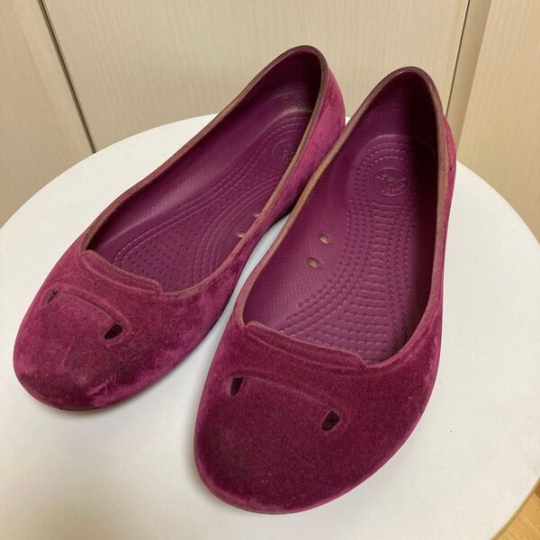 クロックス crocs パンプス マッコール フラット スエード W7