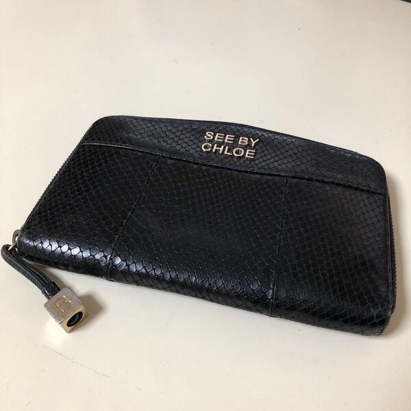 SEE BY CHLOE シーバイクロエ パイソン レザー ラウンドファスナー長財布 ブラック