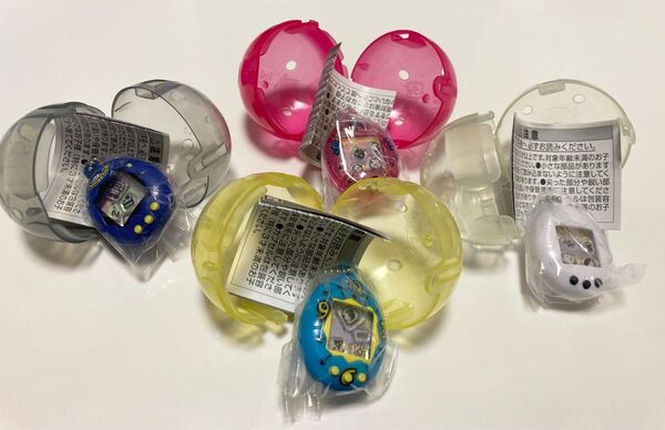 たまごっち シャカシャカチャームコレクション