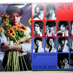 SUPER VOICE STARS PHOTO EXHIBITION by LESLIE KEE