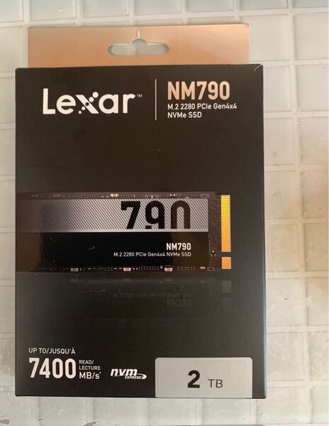 【新品未使用】m.2 SSD 2TB/Lexar/