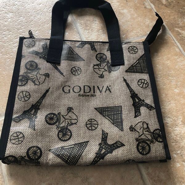 【希少限定】GODIVA 保冷バッグベージュ系