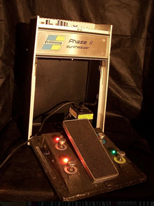 Ludwig Phase II guitar synthesizer pedal