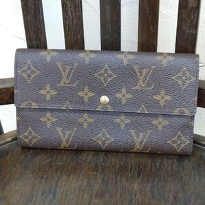 LOUIS VUITTON ルイヴィトン 二つ折り財布 モノグラム