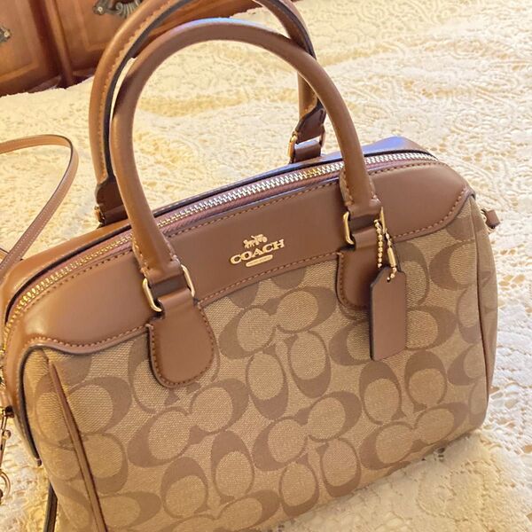 COACH コーチ ショルダーバッグ ポシェット ブラウン 正規 シグネチャー シリアルナンバー有り