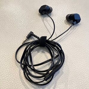 final VR3000 for gaming 有線イヤホン