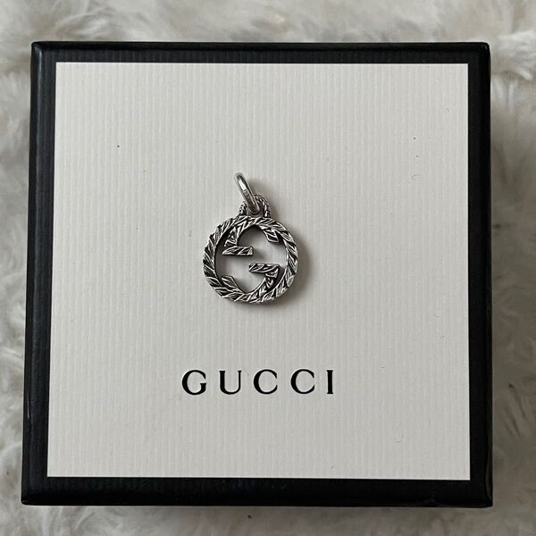GUCCI グッチ ネックレス ペンダント アラベスク インターロッキング 925 シルバー スターリングシルバー 3023