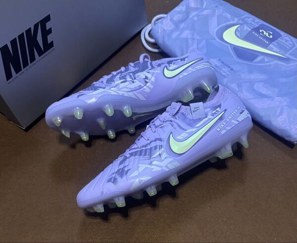 限定 NIKE ナイキ ティエンポ レジェンド エリート UN FG 27.5 Tiempo legend elite FG