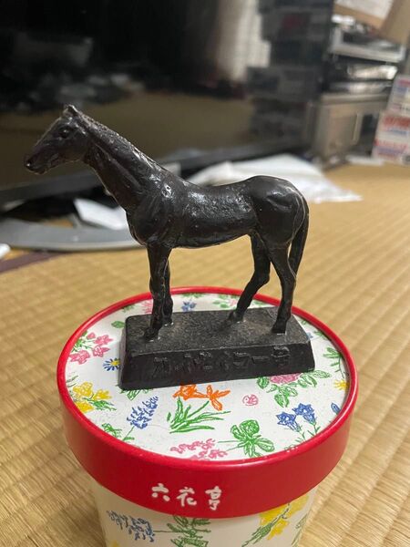 TCK非売品 ハイセイコウー ブロンズ象 貴重品