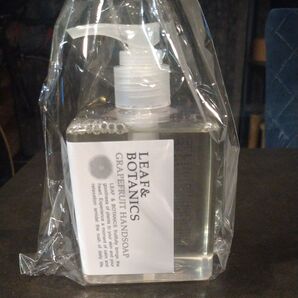 LEAF&BOTANICS グレープフルーツハンドソープ 250ml