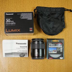 美品 LUMIX G MACRO 30mm f2.8 1:2.8 箱、フィルター付 パナソニック