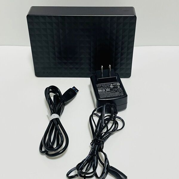 SEAGATE 2TB 外付けHDD SGD-NX020UBK ②