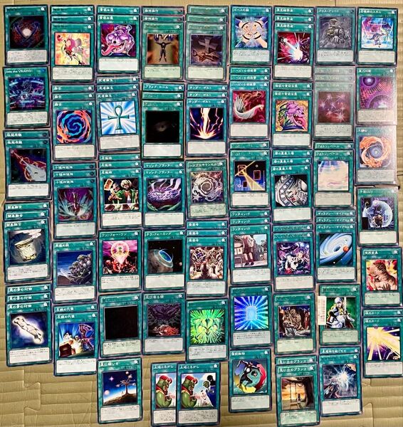 遊戯王 通常魔法カード 汎用カード 大量セット まとめ売り おろかな埋葬 精神操作 死者蘇生 サンダーボルト ハーピィの羽根箒