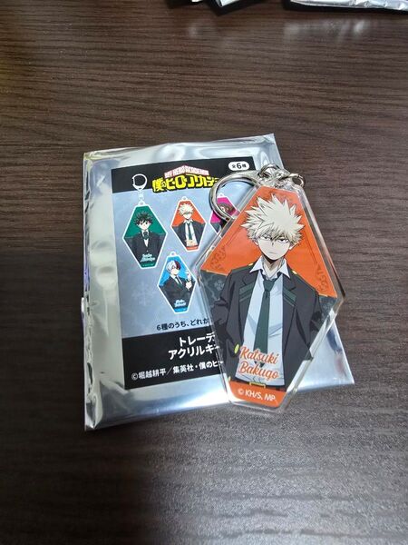 爆豪勝己 新宿マルイポップアップ アクリルキーホルダー