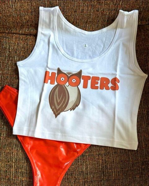 【ほぼ新品】HOOTERS フーターズ タンクトップ Lサイズ ホワイト タンクトップ ブラトップ白