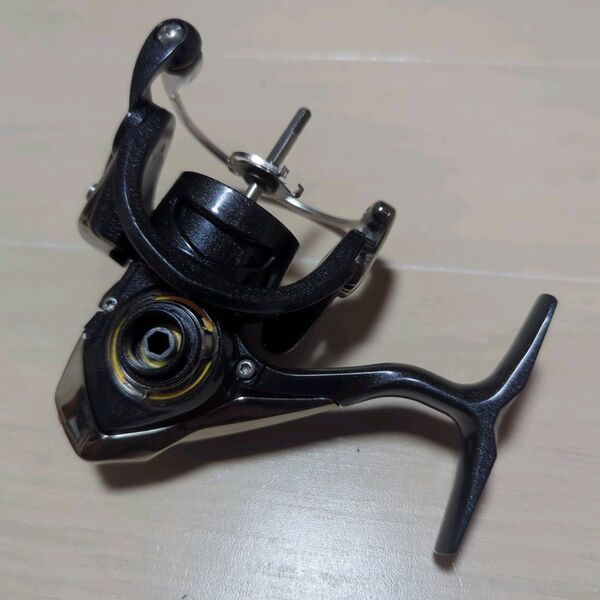 ダイワ 18 レガリス LT 2000S-XH ボディ本体 DAIWA LEGALIS
