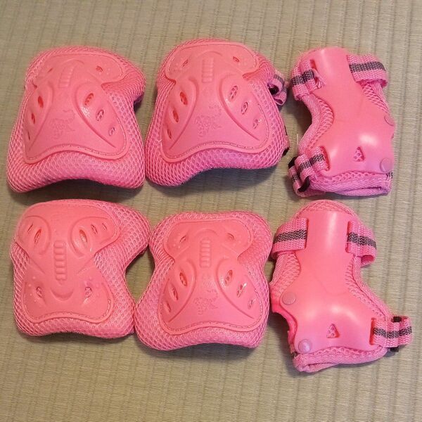 【美品】キッズプロテクター 3歳〜7歳 ピンク