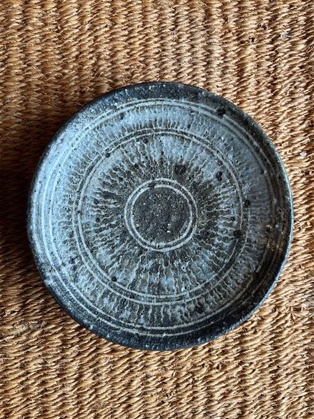八田亨/黒三島/5寸(約15.5cm)民藝 皿