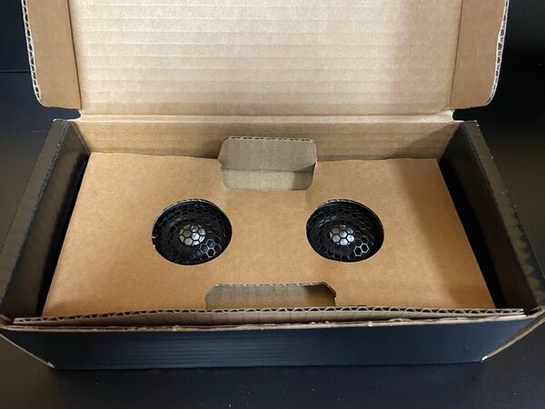 国内正規品 Scan-Speak Illuminator R3004/602000 1インチ リングラジエーター ツィーター 4Ω