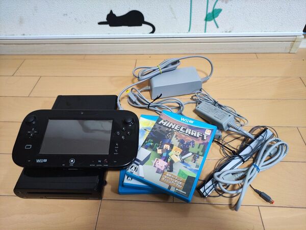 Nintendo Wii U 本体(32GB)+ゲームソフト3本 動作確認済