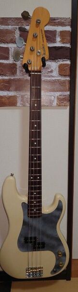 フェンダージャパン プレシジョンベース Fender JAPAN MADE IN JAPAN
