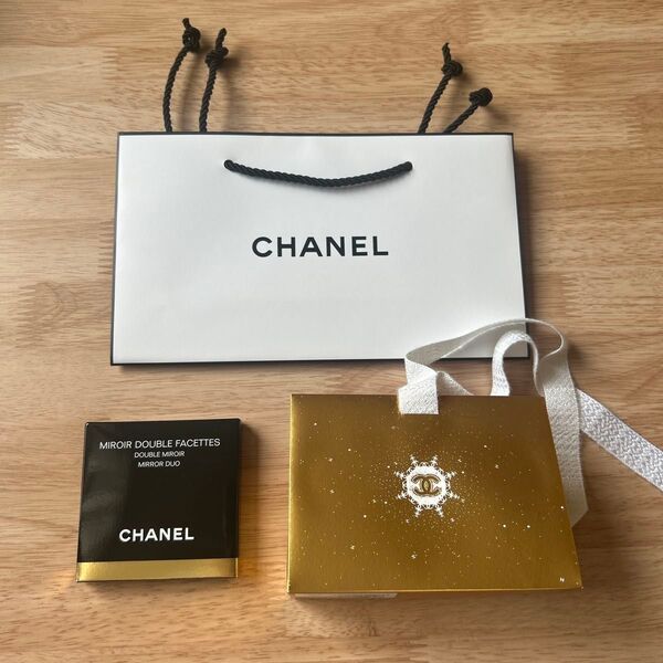 CHANEL コンパクトミラー 鏡 新品未使用