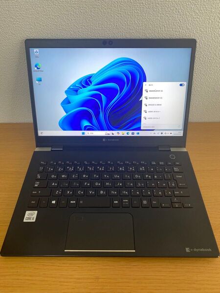 東芝ノートパソコン/ i5-10210U/Samsung NVMe SSD256GB/メモリ16GB/無線/カメラ