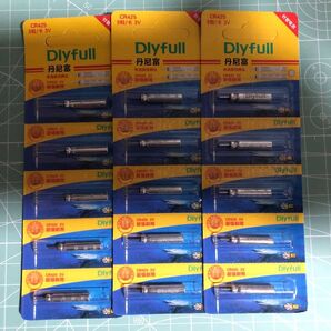 CR425 Dlyfull 15本(5本入×3)電気ウキ用 竿先ライト 穂先ライト用 2025年3月製造