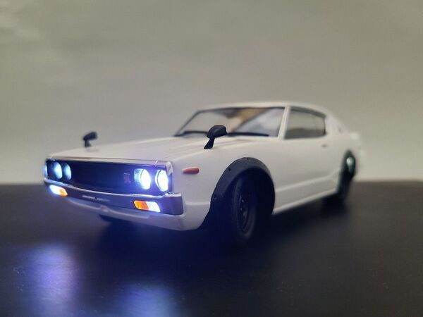 SKYLINE2000GT-R ケンメリ1/24 LEDモデル完成品