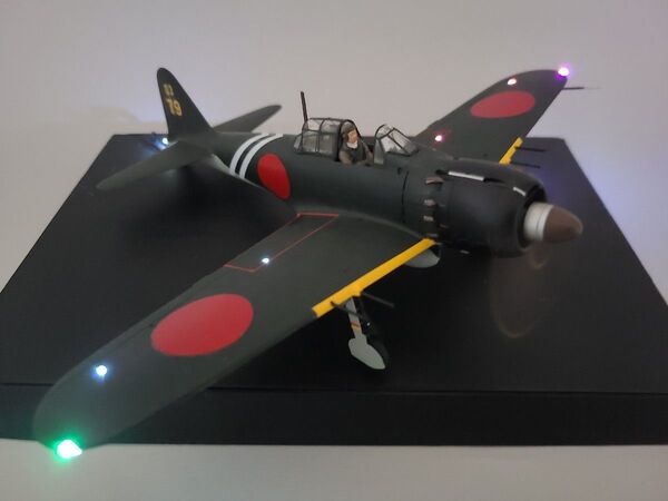 零式艦上戦闘機52丙型 第203海軍航空隊 タミヤ1/48 完成品