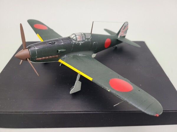 陸軍3式戦闘機 飛燕 一型丙 燕部隊 田畑曹長機 リアルモーターライズ完成品