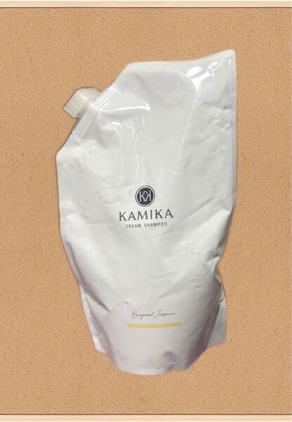 KAMIKA クリームシャンプーベルガモットジャスミンの香り
