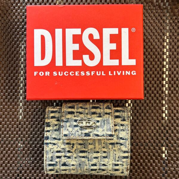 ディーゼル 二つ折り財布 箱付き デニム地 DIESEL