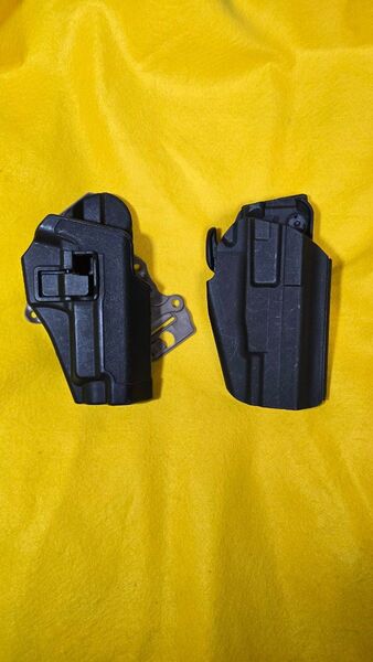 サバゲー★BLACKHAWK・SIG 220/226他★メーカー不明グロック用★ホルスター2点セット