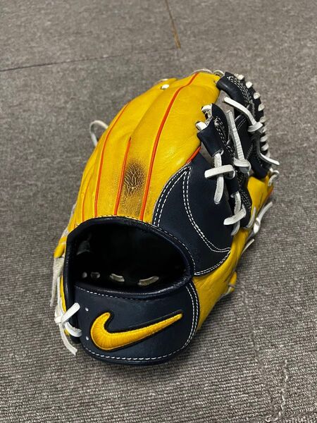 NIKE 軟式 グローブ Heat DIAMOND READY内野手用 グラブ 野球
