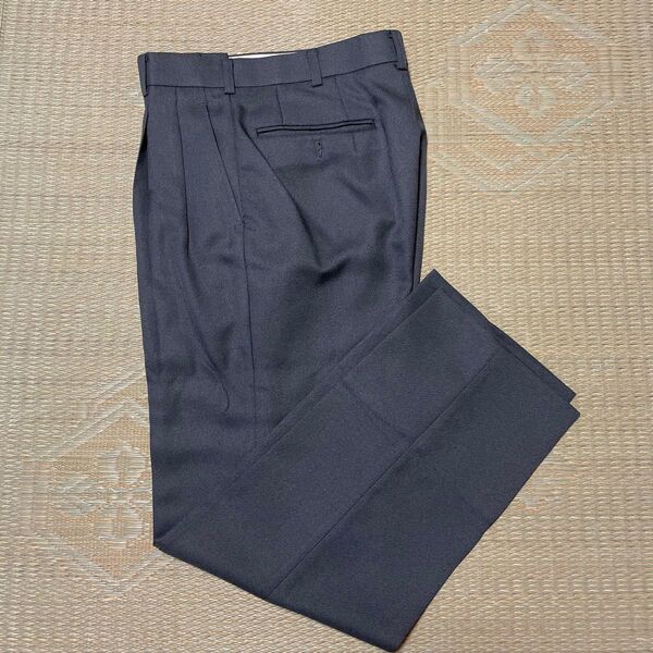 メンズパンツ スラックス ダークグレー ワイド ゆったりきれいめ レトロ 古着 パンツ IK2